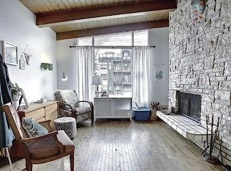 Calgary 2 + Den bedrooms Duplex for rent. Property photo: 629901-1