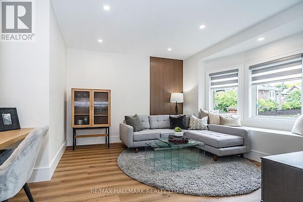 Toronto 2 bedrooms House for rent. Property photo: 631121-2