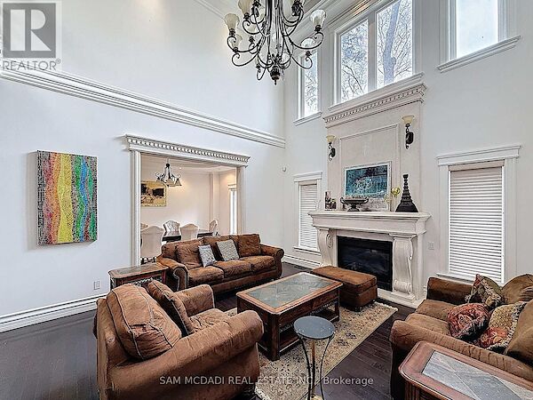 Mississauga 5 bedrooms House for rent. Property photo: 631277-3