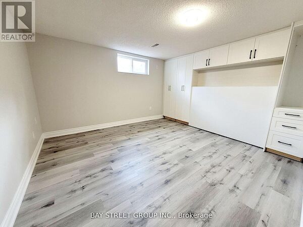Toronto 3 bedrooms House for rent. Property photo: 631281-3