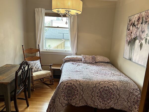 Calgary 1 bedroom Room For Rent for rent. Property photo: 631397-3