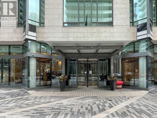 Toronto 2 bedrooms Apartment for rent. Property photo: 631832-2