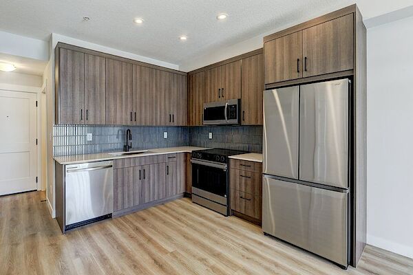 Calgary 2 bedrooms Condo Unit for rent. Property photo: 632183-3