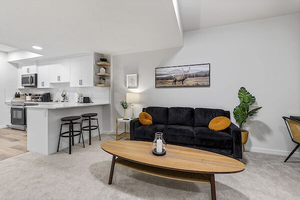 Calgary 2 bedrooms Basement for rent. Property photo: 632249-2