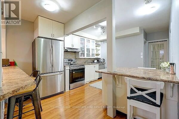 Toronto 2 bedrooms Apartment for rent. Property photo: 632340-3