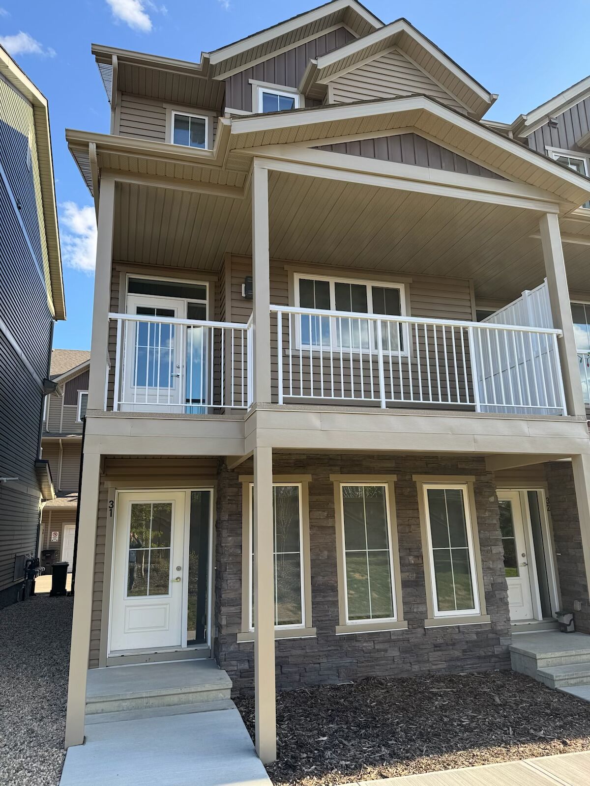 Edmonton 3 bedrooms Townhouse for rent. Property photo: 632415-1