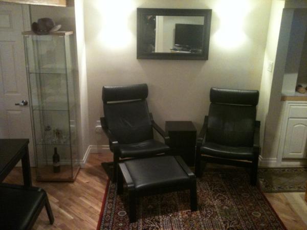 Calgary 1 bedroom Apartment for rent. Property photo: 63246-1