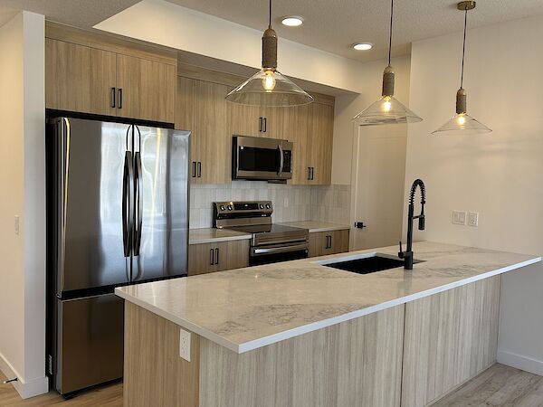 Kitchen Calgary 3 bedrooms Townhouse for rent. Property photo: 632586-2