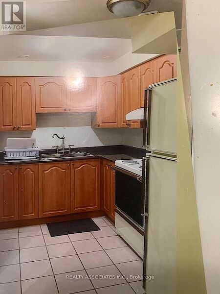 Toronto 3 bedrooms Apartment for rent. Property photo: 632628-3