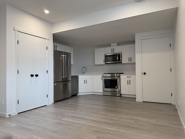 Calgary 2 bedrooms Basement for rent. Property photo: 632698-3
