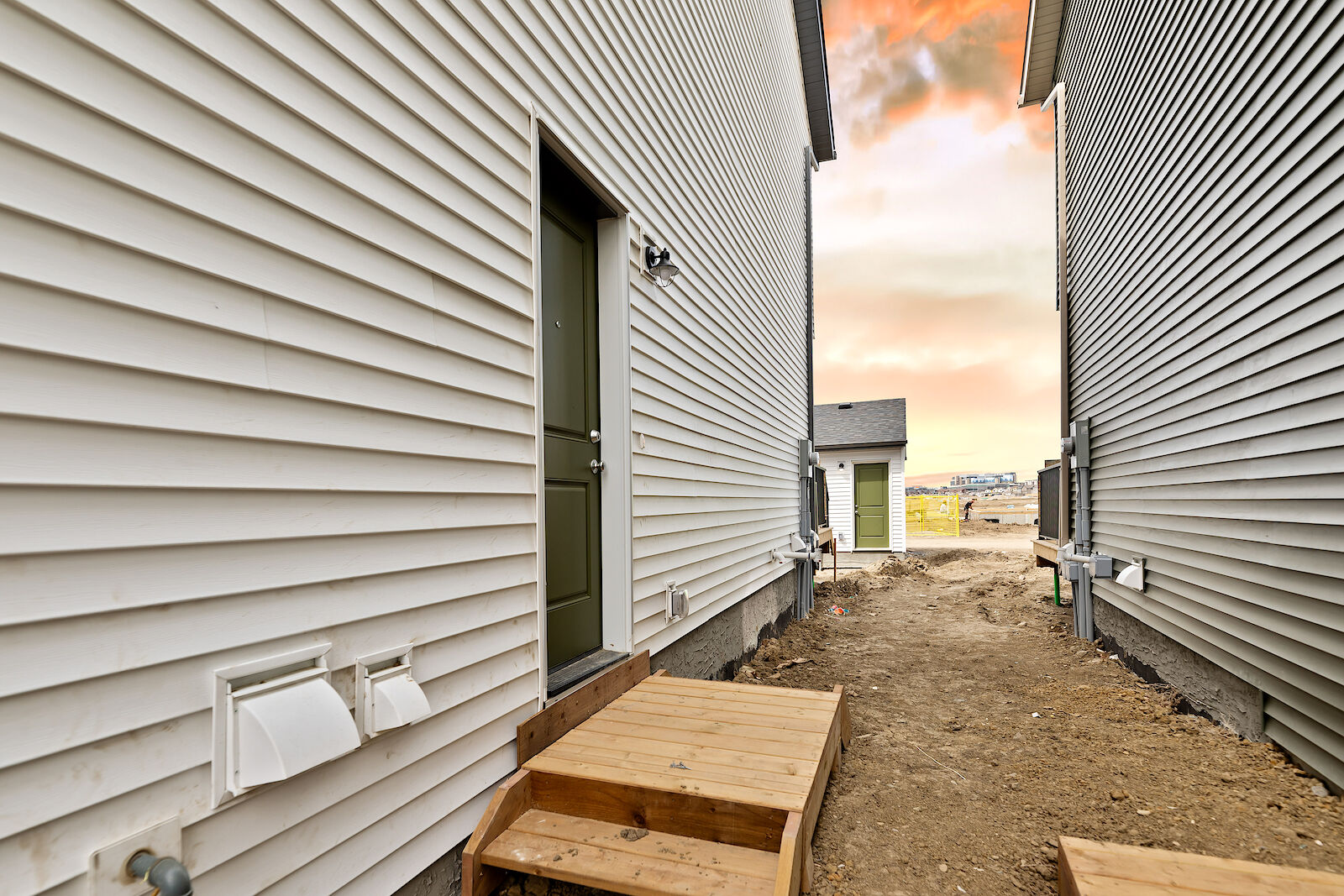 Calgary 2 bedrooms Basement for rent. Property photo: 632716-1
