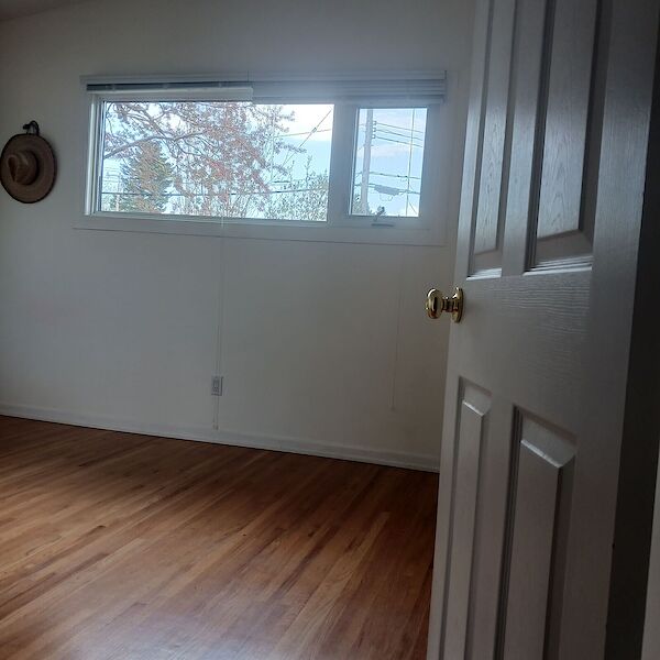 Calgary 4 bedrooms House for rent. Property photo: 632766-3