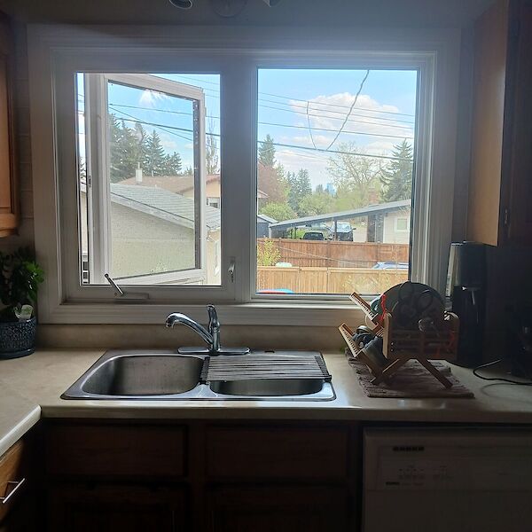 Calgary 4 bedrooms House for rent. Property photo: 632766-2