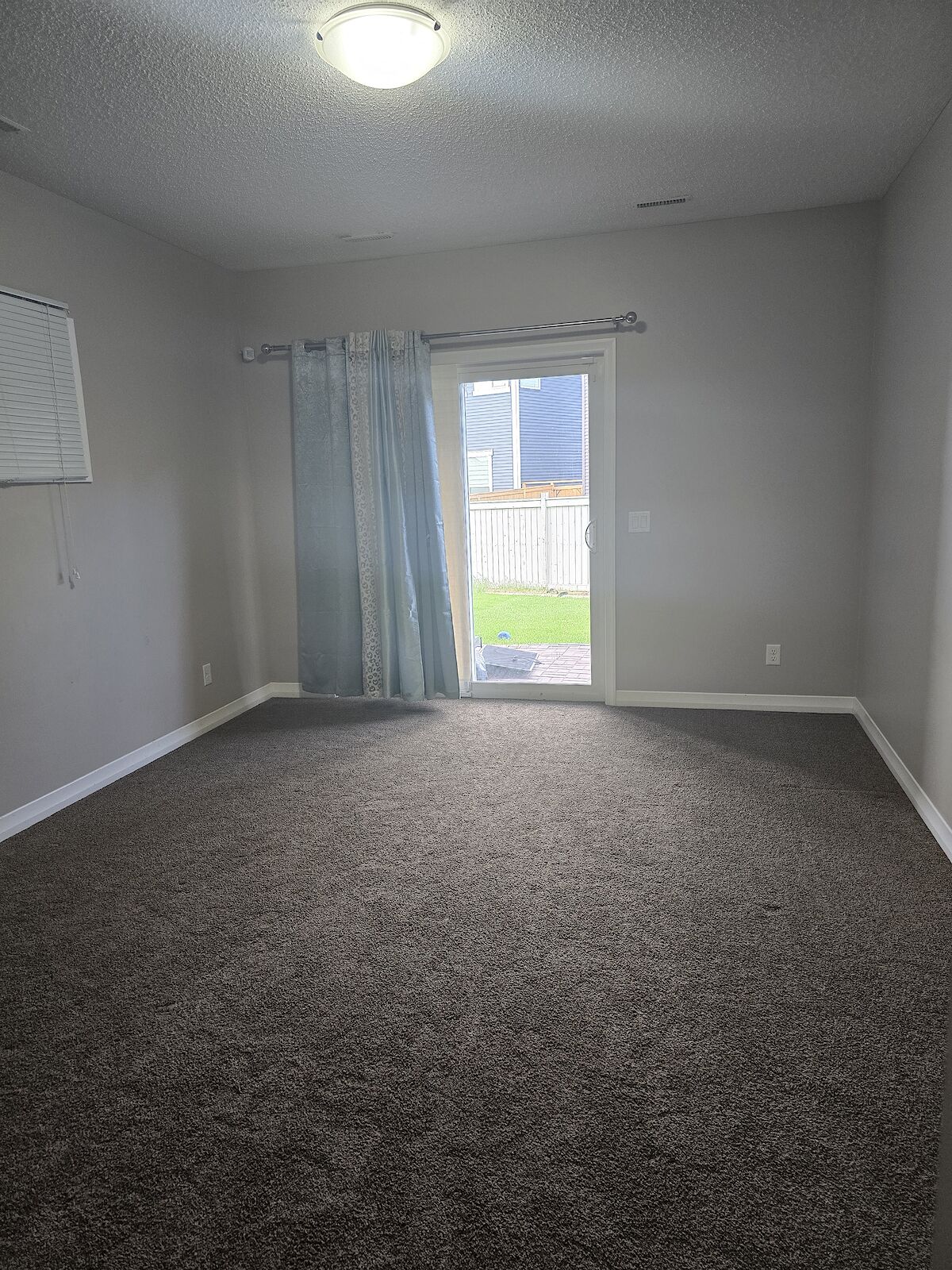 Airdrie 1 bedroom Basement for rent. Property photo: 632809-1