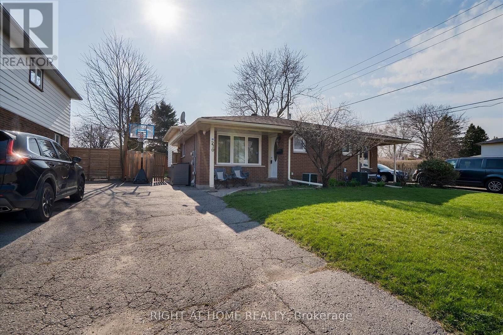 Oshawa 2 bedrooms House for rent. Property photo: 632960-1