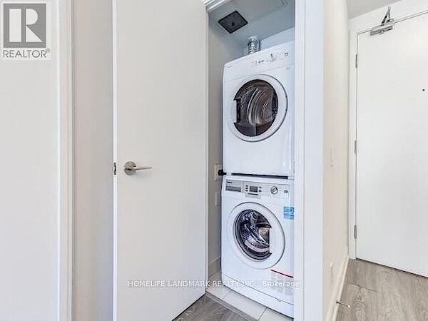 Toronto 2 bedrooms Apartment for rent. Property photo: 633088-3