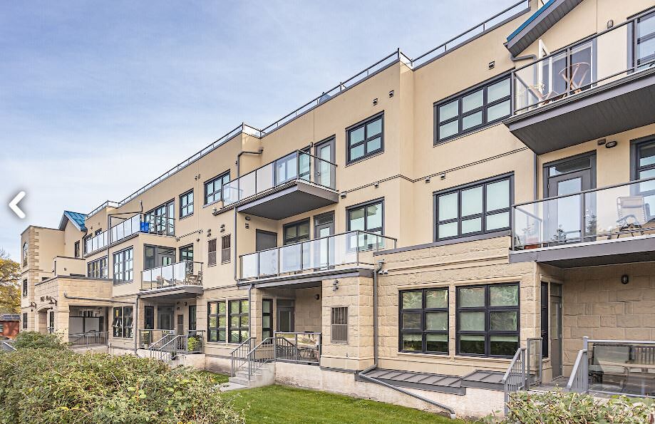 Edmonton 2 + Den bedrooms Condo Unit for rent. Property photo: 633103-1