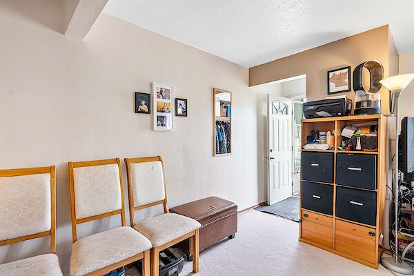 Calgary 3 bedrooms Duplex for rent. Property photo: 633165-2