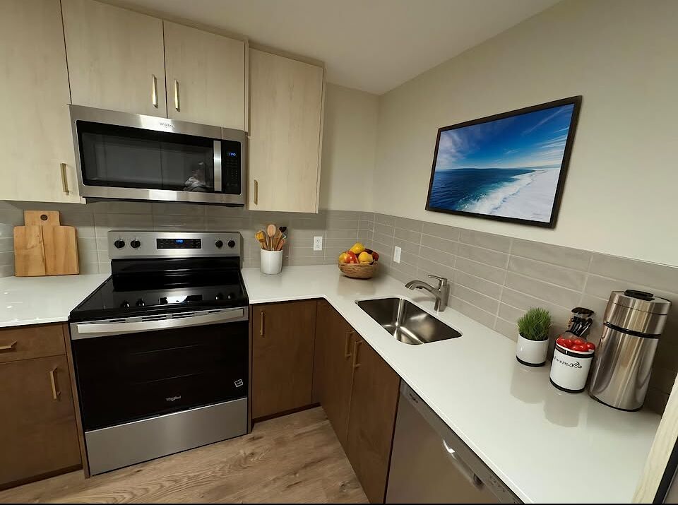 Calgary 1 bedroom Basement for rent. Property photo: 633220-1