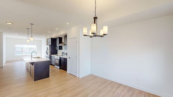 Calgary 3 bedrooms Townhouse for rent. Property photo: 633251-3