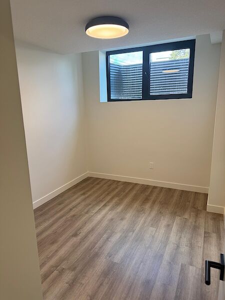Calgary 1 bedroom Basement for rent. Property photo: 633347-3