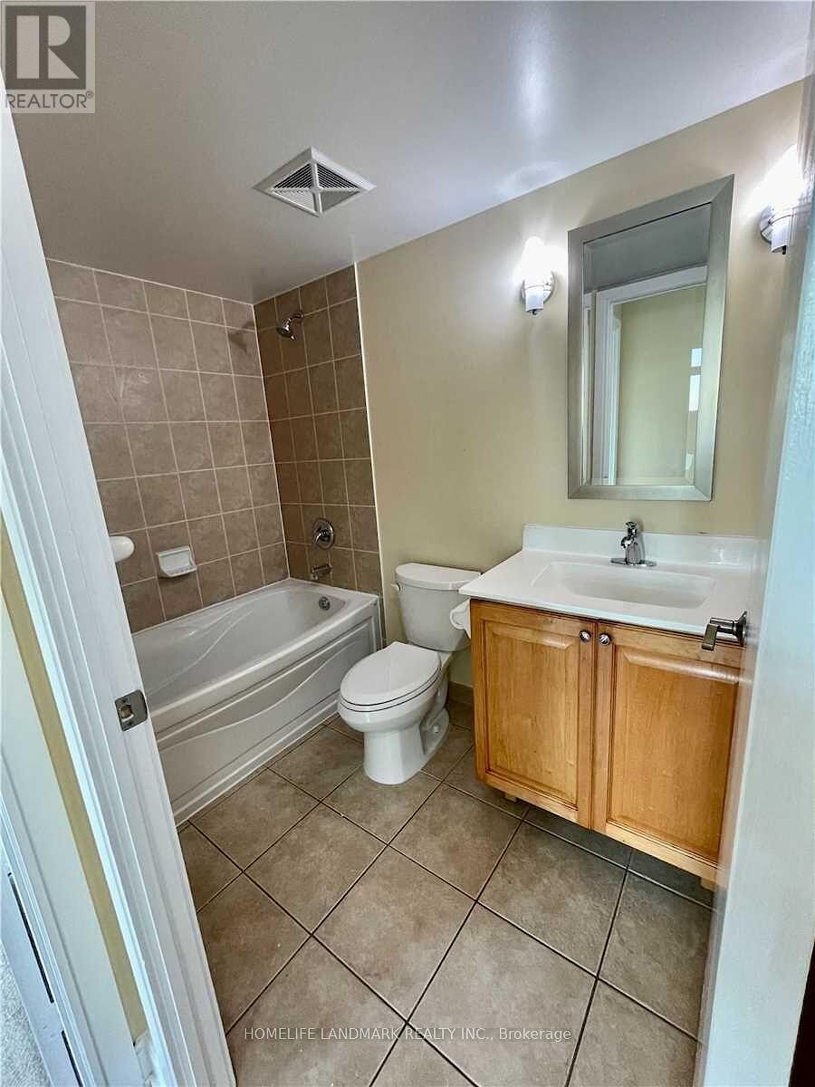 Toronto 2 bedrooms Apartment for rent. Property photo: 633476-1