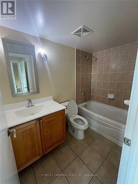 Toronto 2 bedrooms Apartment for rent. Property photo: 633476-2