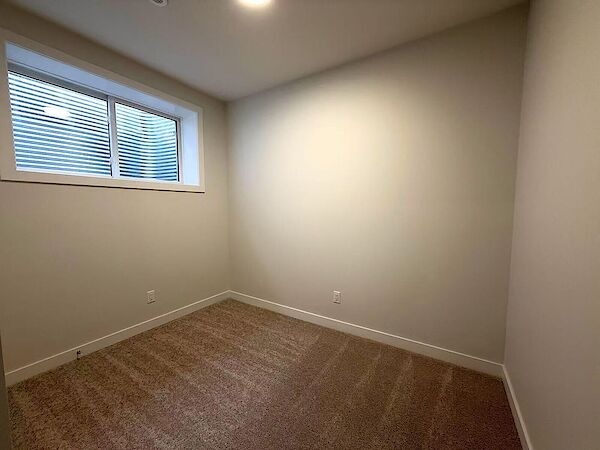 Edmonton 2 bedrooms Basement for rent. Property photo: 633489-2