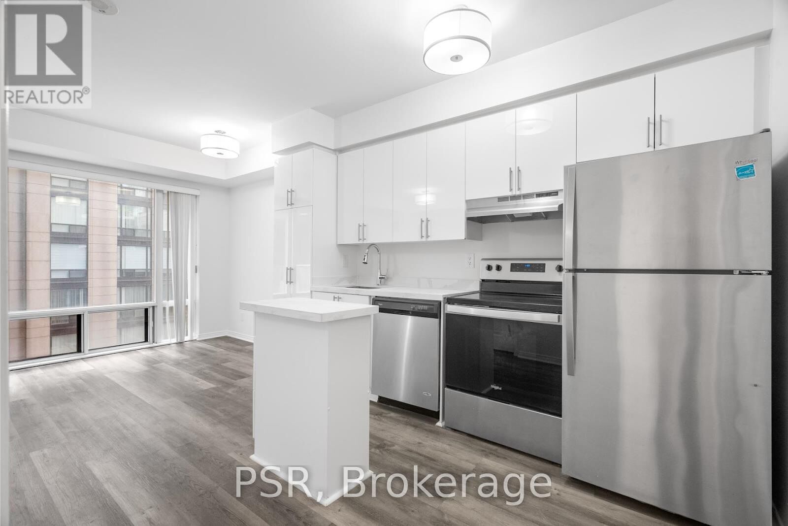 Toronto studio Apartment for rent. Property photo: 633510-1