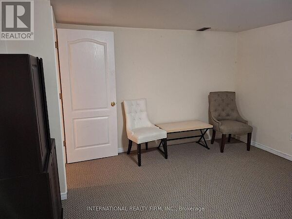 Toronto 3 bedrooms House for rent. Property photo: 633512-2
