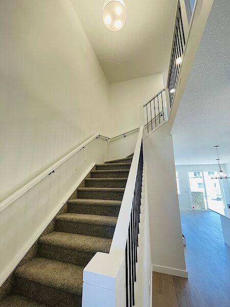 Edmonton 3 + Den bedrooms Duplex for rent. Property photo: 633517-3