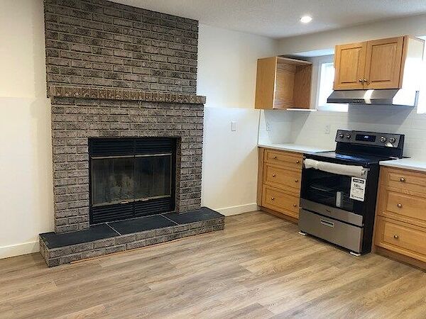 Calgary 3 bedrooms Basement for rent. Property photo: 633564-2