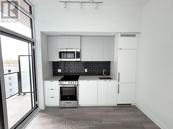 Toronto studio Apartment for rent. Property photo: 633918-3