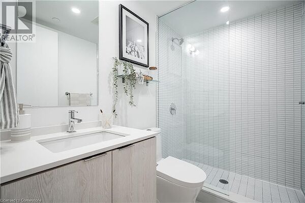 Hamilton 1 bedroom Apartment for rent. Property photo: 634168-3