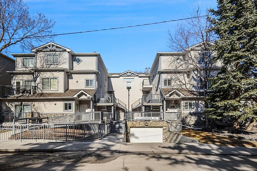 Calgary 2 bedrooms Townhouse for rent. Property photo: 634176-1