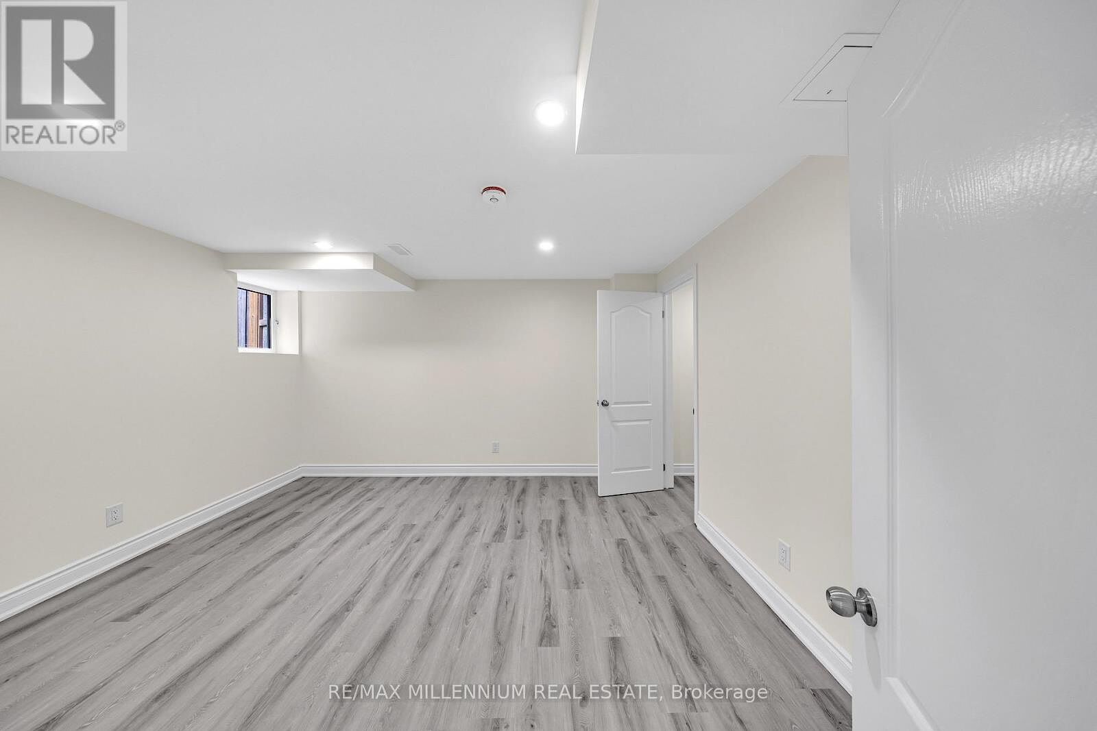 Oshawa 2 bedrooms House for rent. Property photo: 634266-1