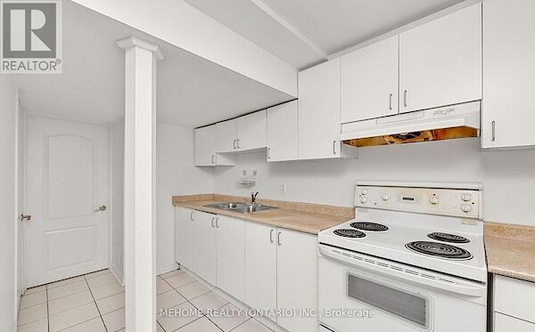 Toronto 2 bedrooms House for rent. Property photo: 634295-2
