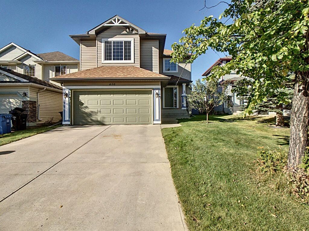 Calgary 3 + Den bedrooms Main Floor for rent. Property photo: 634419-1