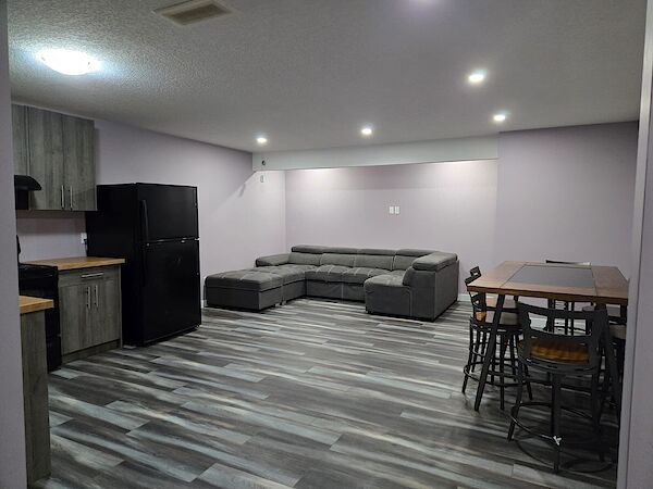 Calgary 1 bedroom Basement for rent. Property photo: 634420-3