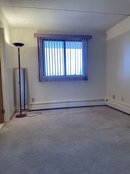 Calgary 2 bedrooms Condo Unit for rent. Property photo: 634425-2