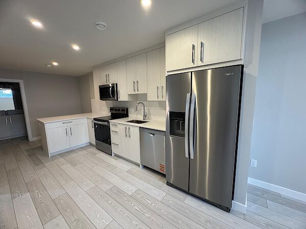 Calgary 1 bedroom Basement for rent. Property photo: 634553-3