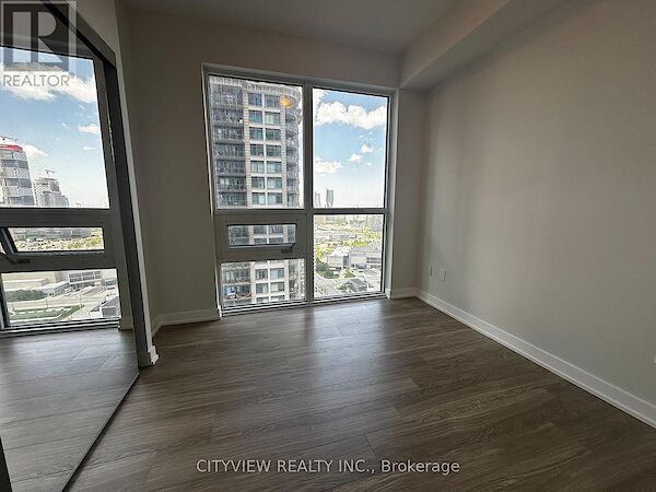 Mississauga 3 bedrooms Apartment for rent. Property photo: 634613-3