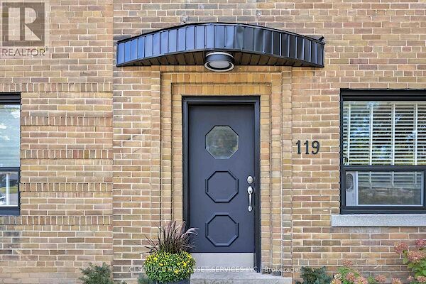 Toronto 2 bedrooms Apartment for rent. Property photo: 634647-2