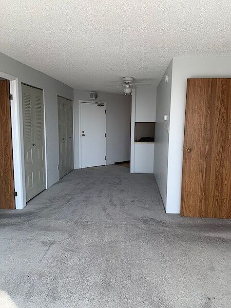 Edmonton 2 bedrooms Condo Unit for rent. Property photo: 634678-3