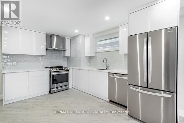 Toronto 2 bedrooms House for rent. Property photo: 634698-3