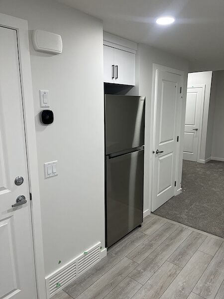 Calgary 2 + Den bedrooms Basement for rent. Property photo: 634779-3