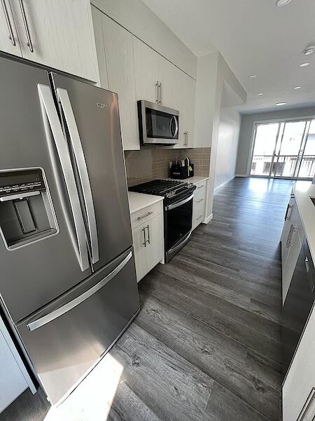 Calgary 2 bedrooms Townhouse for rent. Property photo: 634786-2