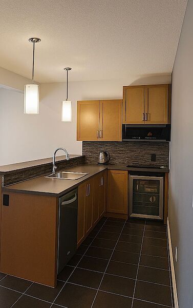Calgary 1 bedroom Basement for rent. Property photo: 634933-3