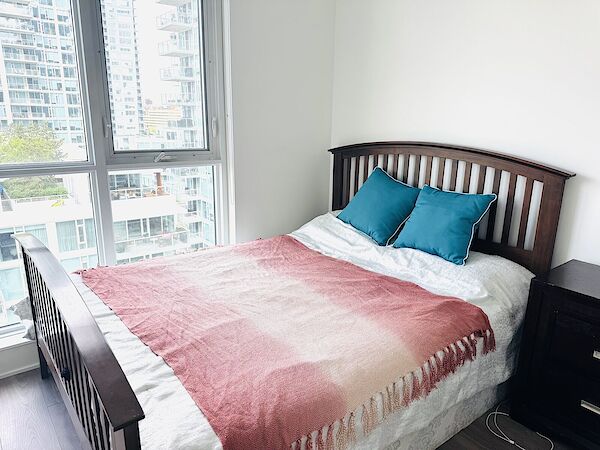 Calgary 2 bedrooms Condo Unit for rent. Property photo: 635058-3
