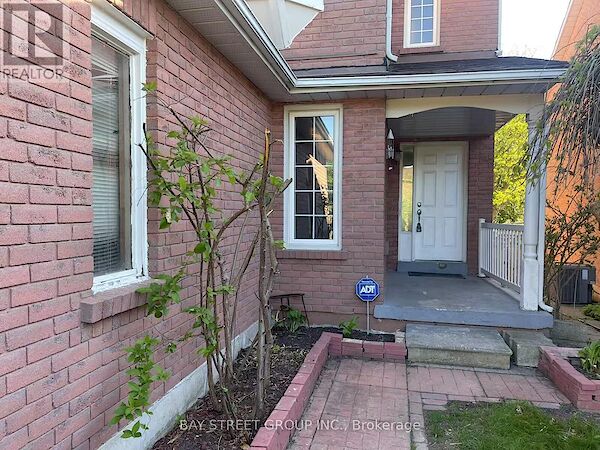 Mississauga 4 bedrooms House for rent. Property photo: 635092-2